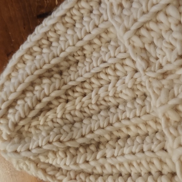 Sold - Picture 3 of 3